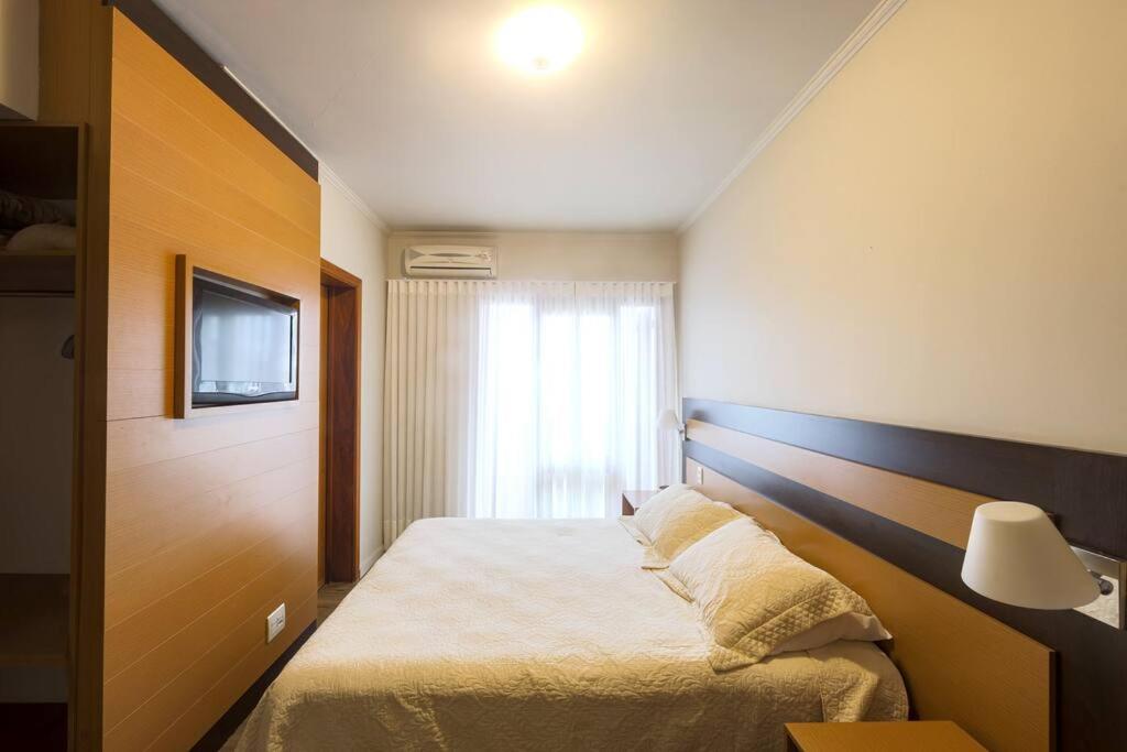 Flat Avenida Independencia Aparthotel Porto Alegre Exterior photo